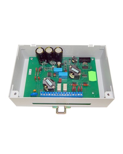 Блок распределения управления и сопряжения Тромбон БРУ-М30Д в Хасавюрте Системы оповещения и управления эвакуацией Pintop.ru