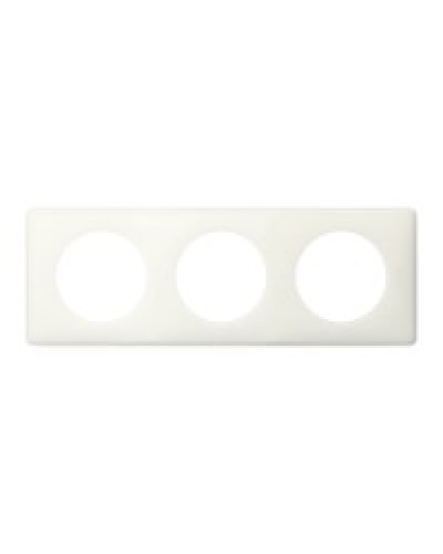 Рамка Legrand 066633 в Хасавюрте Аксессуары для стоек и шкафов Pintop.ru