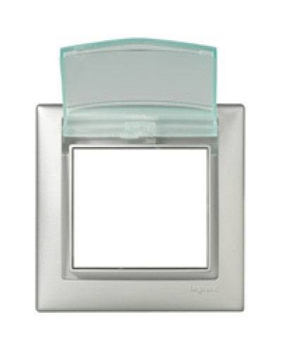 Рамка влагозащищенная Valena IP 44 с крышкой алюминий Legrand 770150 в Хасавюрте Аксессуары для кабель-канала Pintop.ru