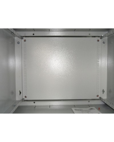 Стенка задняя 18U к шкафу ШРН ЦМО А-ШРН-18 в Хасавюрте Аксессуары для стоек и шкафов Pintop.ru