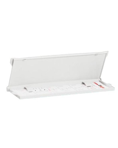 Карман для схем закрытый Legrand 036582 в Хасавюрте Полки для шкафов и стоек Pintop.ru