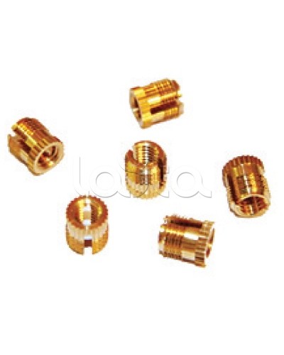 Втулка забивная с внутренней резьбой M6 (10 шт/уп) DKC 501007 в Хасавюрте Крепеж: Дюбели, шурупы, саморезы Pintop.ru