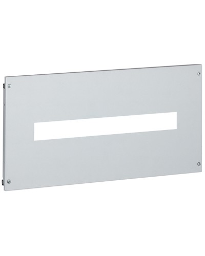 Панель лицевая Legrand 020910 в Хасавюрте Аксессуары для стоек и шкафов Pintop.ru