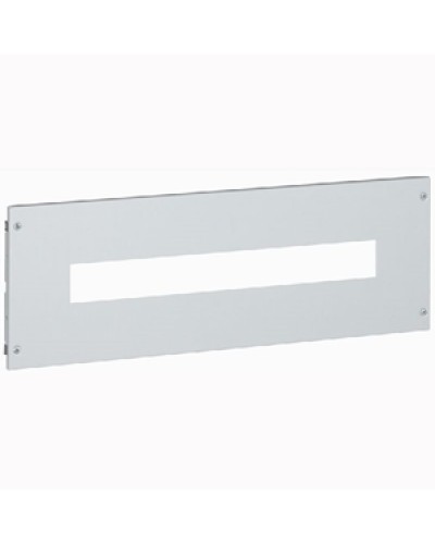 Панель лицевая Legrand 020901 в Хасавюрте Аксессуары для стоек и шкафов Pintop.ru