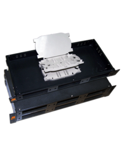 Кросс оптический 19 стоечный на 6 адаптерных панелей, 2U, с 4-мя сплайс-кассетами LANMASTER LAN-FOBM-RM-6P в Хасавюрте Кросс оптический Pintop.ru