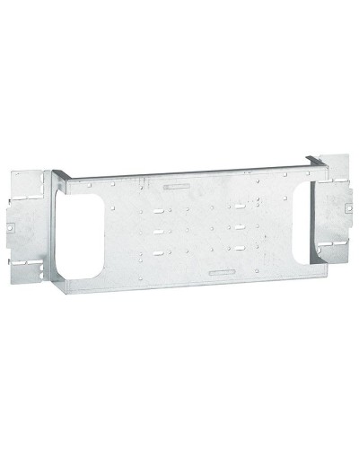 Пластина монтажная Legrand 020617 в Хасавюрте Аксессуары для стоек и шкафов Pintop.ru