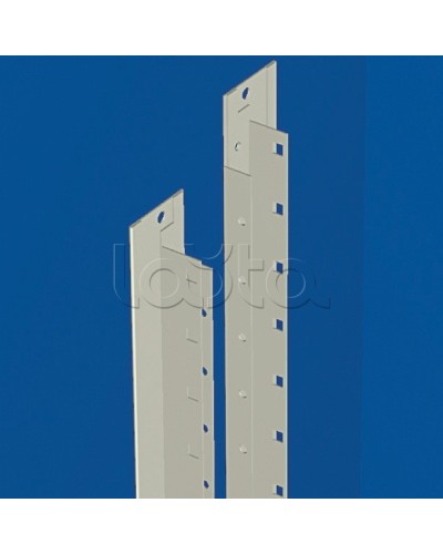 Стойки вертикальные, для установки панелей, для шкафов В=2200мм, 1 упаковка - 2шт. DKC R5TE22 в Хасавюрте Аксессуары для стоек и шкафов Pintop.ru