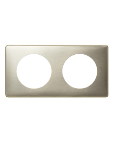 Рамка 2 поста титан Celiane Legrand 068902 в Хасавюрте Аксессуары для кабель-канала Pintop.ru