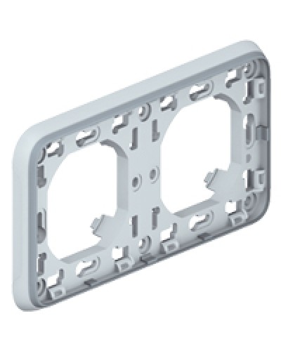 Рамка с суппортом для встроенного монтажа Plexo Legrand 069683 в Хасавюрте Аксессуары для кабель-канала Pintop.ru