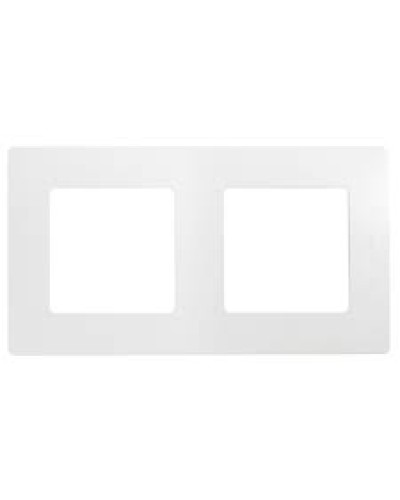 Рамка 2 поста Etika белый Legrand 672502 в Хасавюрте Аксессуары для кабель-канала Pintop.ru