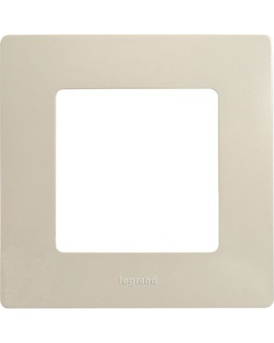 Рамка 1 пост Etika слоновая кость Legrand 672511 в Хасавюрте Аксессуары для кабель-канала Pintop.ru