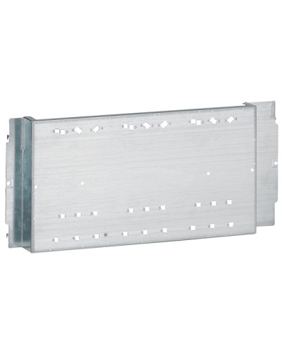 Пластина монтажная Legrand 020620 в Хасавюрте Аксессуары для стоек и шкафов Pintop.ru