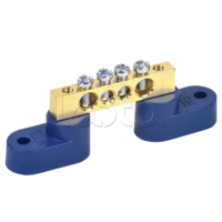 Шина N "ноль" на двух угловых изоляторах ШНИ-6х9-4-У2-С IEK (YNN10-69-4C2-K07)